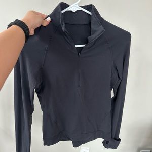 Lululemon Outrun the Elements Half Zip